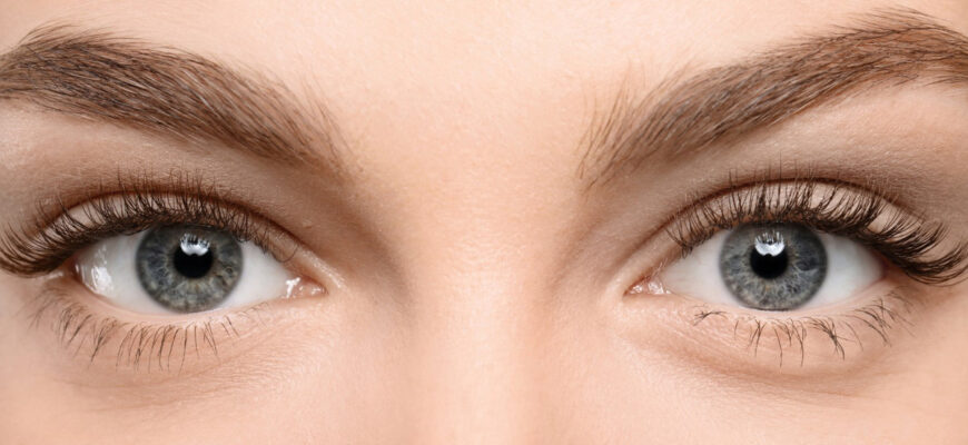 Кращі креми під очі після 45: догляд та поради для зрілої шкіри