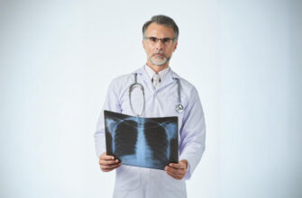 Мокрий кашель після їжі: причини, симптоми та способи лікування