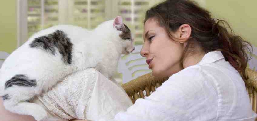 Навіщо роблять ін’єкції окситоцину після пологів: користь та необхідність