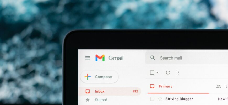 Навіщо розділяти робочу та особисту пошту: ключові переваги та причини