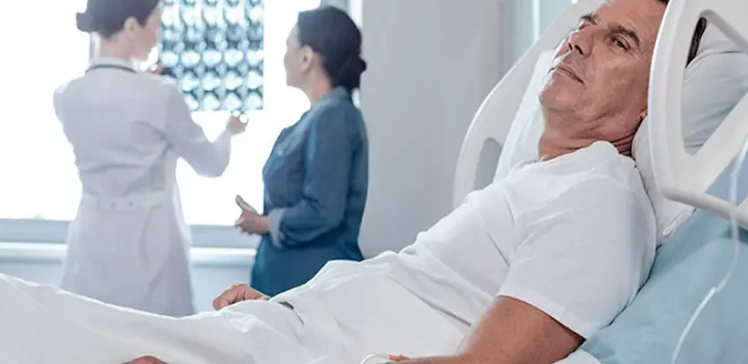 Нудота після їжі: основні причини та ефективні методи полегшення