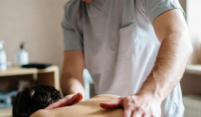 Остеопат: що він робить і як допомагає покращити ваше здоров’я?