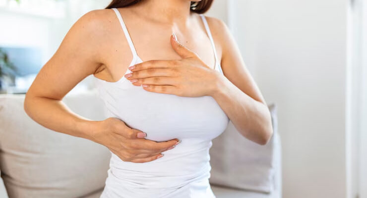 Причини та лікування болю між грудьми: найкращі поради фахівців