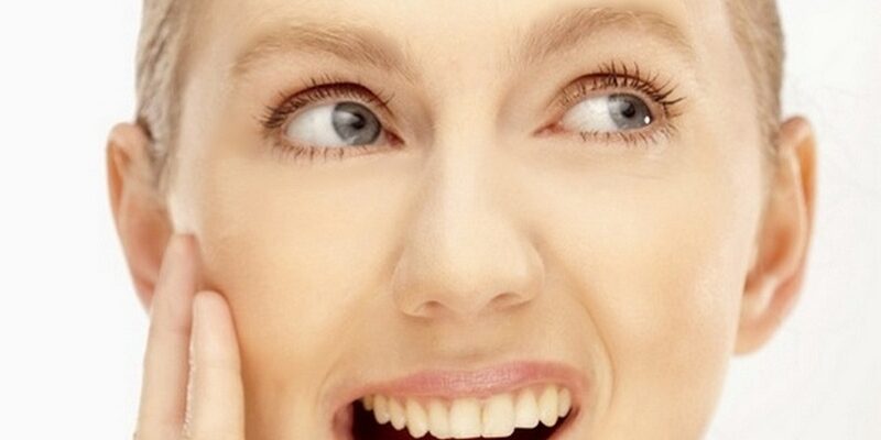 Причини та лікування болю в щелепі біля вуха: що важливо знати