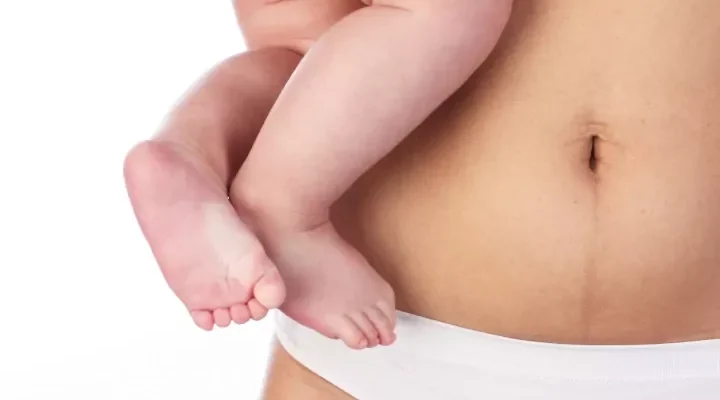 Темно-коричневі виділення після місячних: причини та можливі наслідки