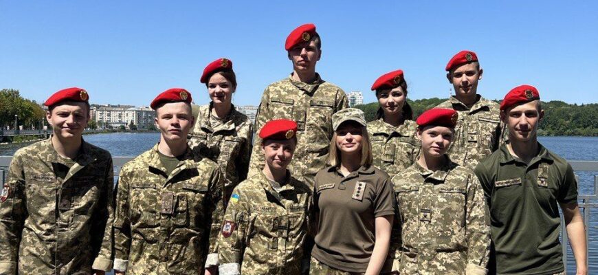 Військові навчальні заклади України після 11 класу: огляд і можливості