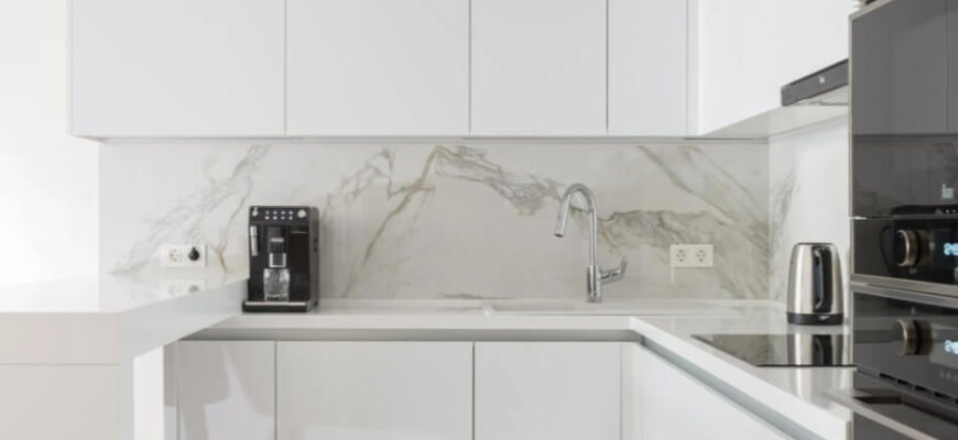 Вибір ідеальних матеріалів для покриття стін на вашій кухні Вибір ідеальних матеріалів для покриття стін на вашій кухні