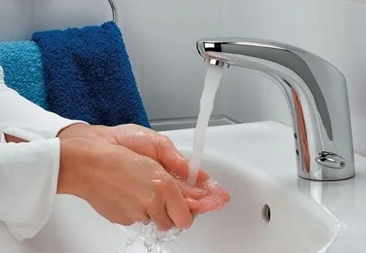 Як зняти кільце, якщо воно застрягло на пальці? - SilverS.