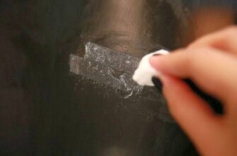 Як ефективно відмити клей від наклейки: поради і засоби