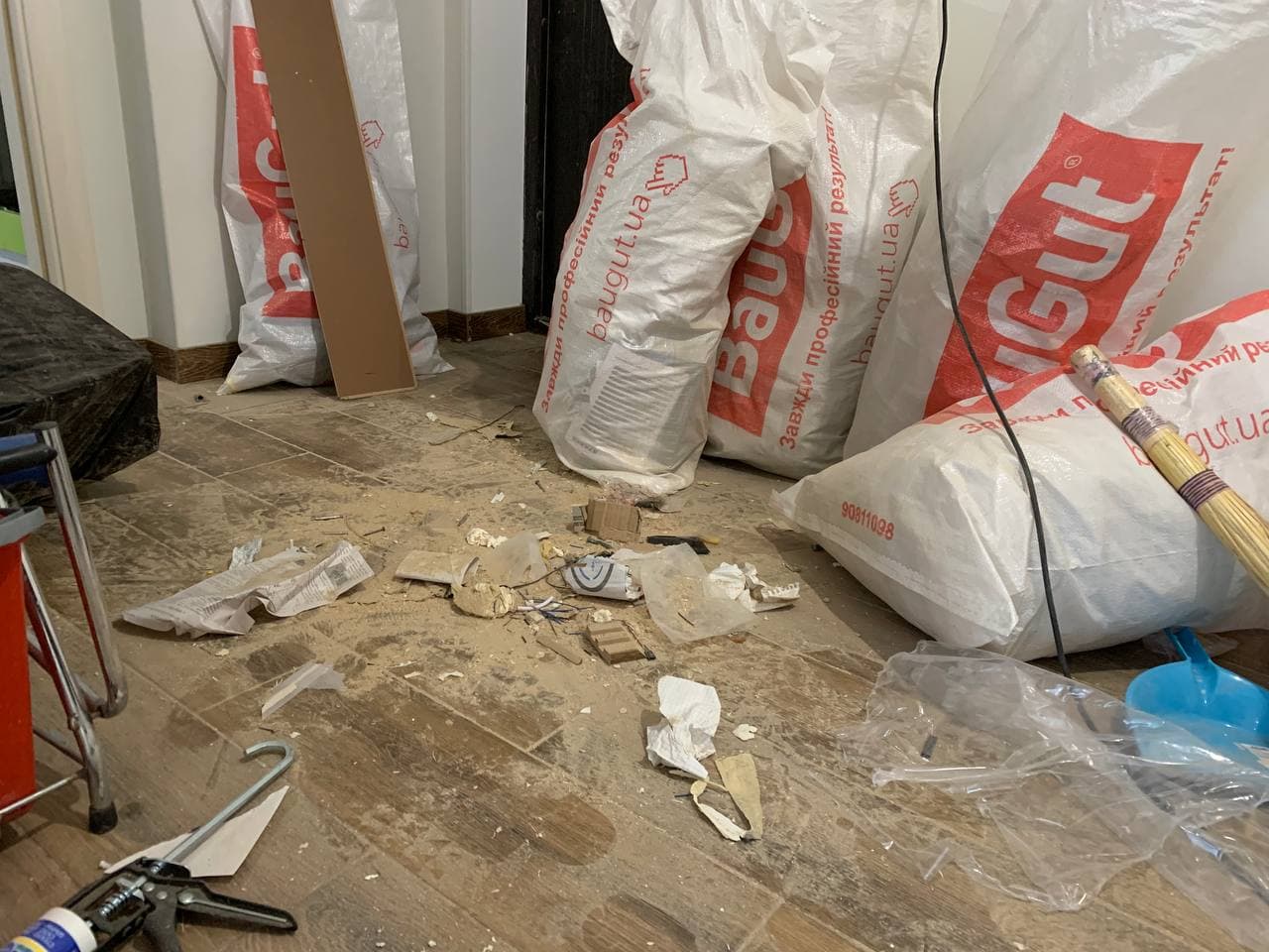 ᐈ Як позбутися від будівельного пилу: під час і після ремонту