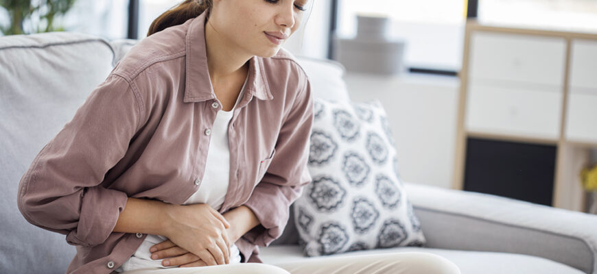 Чи дозволено вживати мед при гастриті: корисні властивості та обмеження