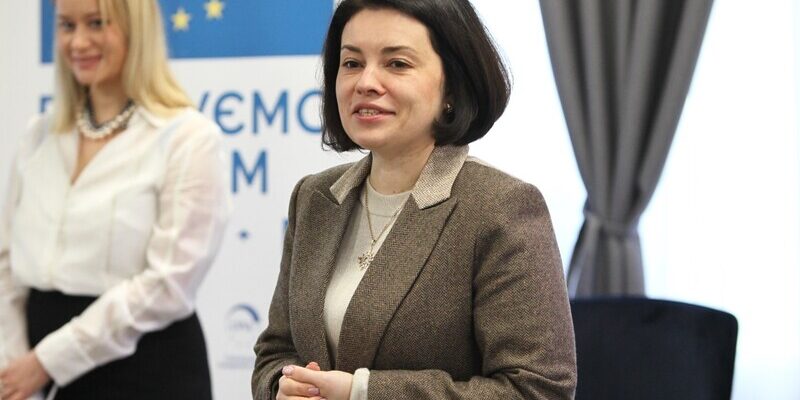 Чи має податкова служба України доступ до ваших банківських рахунків?