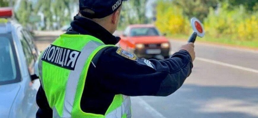 Чи може поліція зупиняти мотоблок: ваші права на дорозі в Україні
