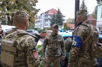 Чи може поліція зупиняти військових під час воєнного стану в Україні?
