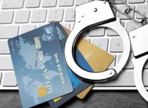 Чи може виконавча служба законно заблокувати вашу соціальну картку?