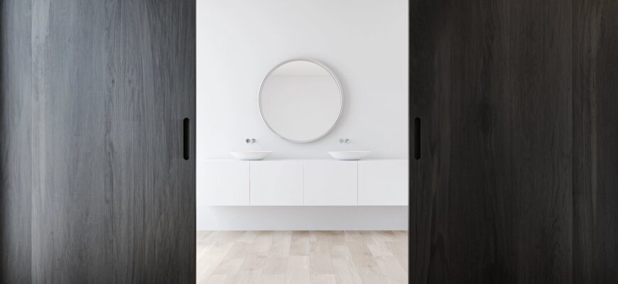 Чи можна білі двері перефарбувати під текстуру дерева: поради та рекомендації