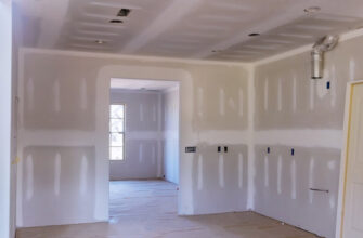 Чи варто шпаклювати гіпсокартон перед фарбуванням: поради та рекомендації