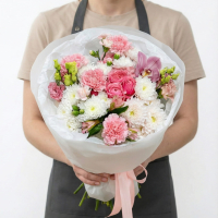 До чого сняться вазони: символіка та значення сновидінь про рослини