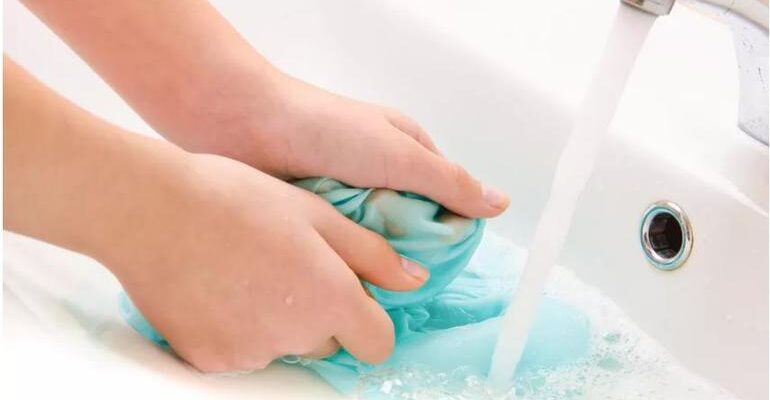 До чого сниться випраний одяг: тлумачення снів для вашого спокою