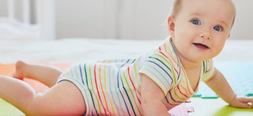 Оптимальний час лежання на животі для двомісячної дитини: поради фахівців Оптимальний час лежання на животі для двомісячної дитини: поради фахівців