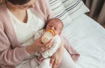 Скільки молока повинна отримувати дитина у 2 місяці: рекомендації та норми