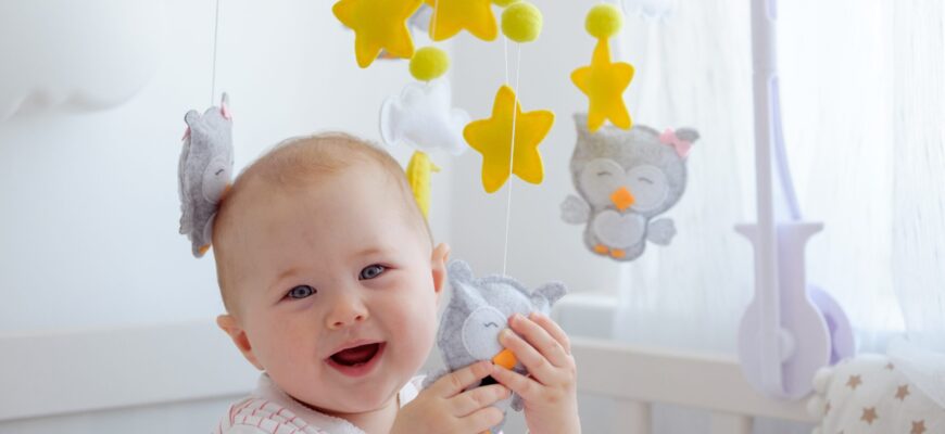 Скільки суміші потрібно двотижневій дитині: рекомендації та норми