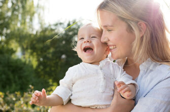 З якого віку можна давати дитині гідролізовані суміші: поради батькам