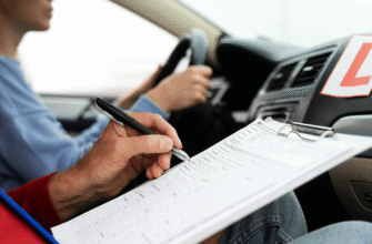 З якого віку в Україні можна здавати на водійські права: актуальні вимоги