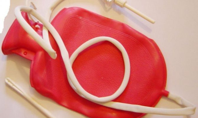 Як правильно приготувати розчин для клізми: поради та покрокова інструкція